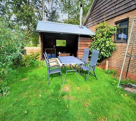 Vakantiehuis Met Jacuzzi 4 Personen Giethoorn Exterior foto