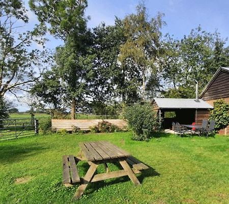 Vakantiehuis Met Jacuzzi 4 Personen Giethoorn Exterior foto